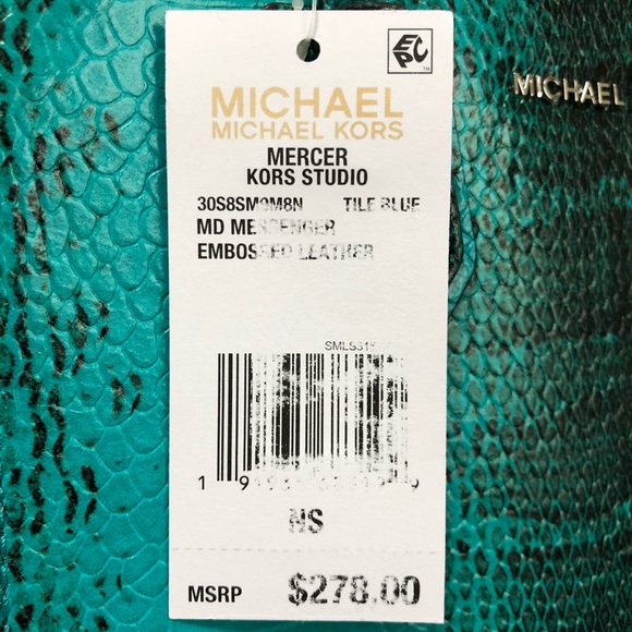 MICHAEL KORS Mercer Embossed Med Messenger - Picture 6 of 7